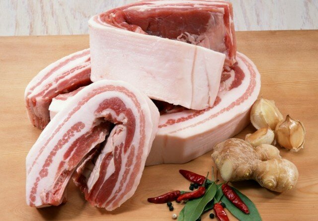 Сало свиное польза и вред для организма, сколько калорий